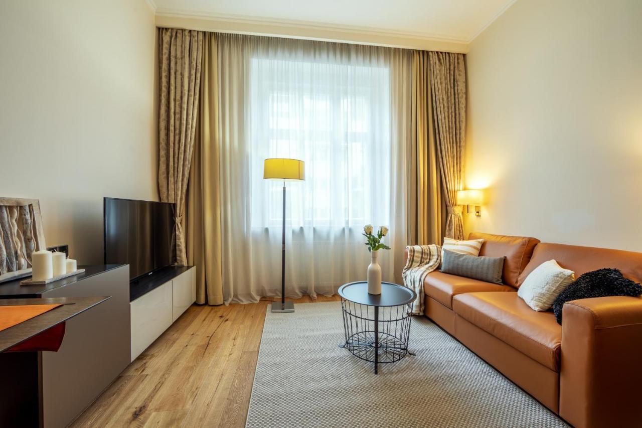 Design Merrion Hotel Praga Esterno foto