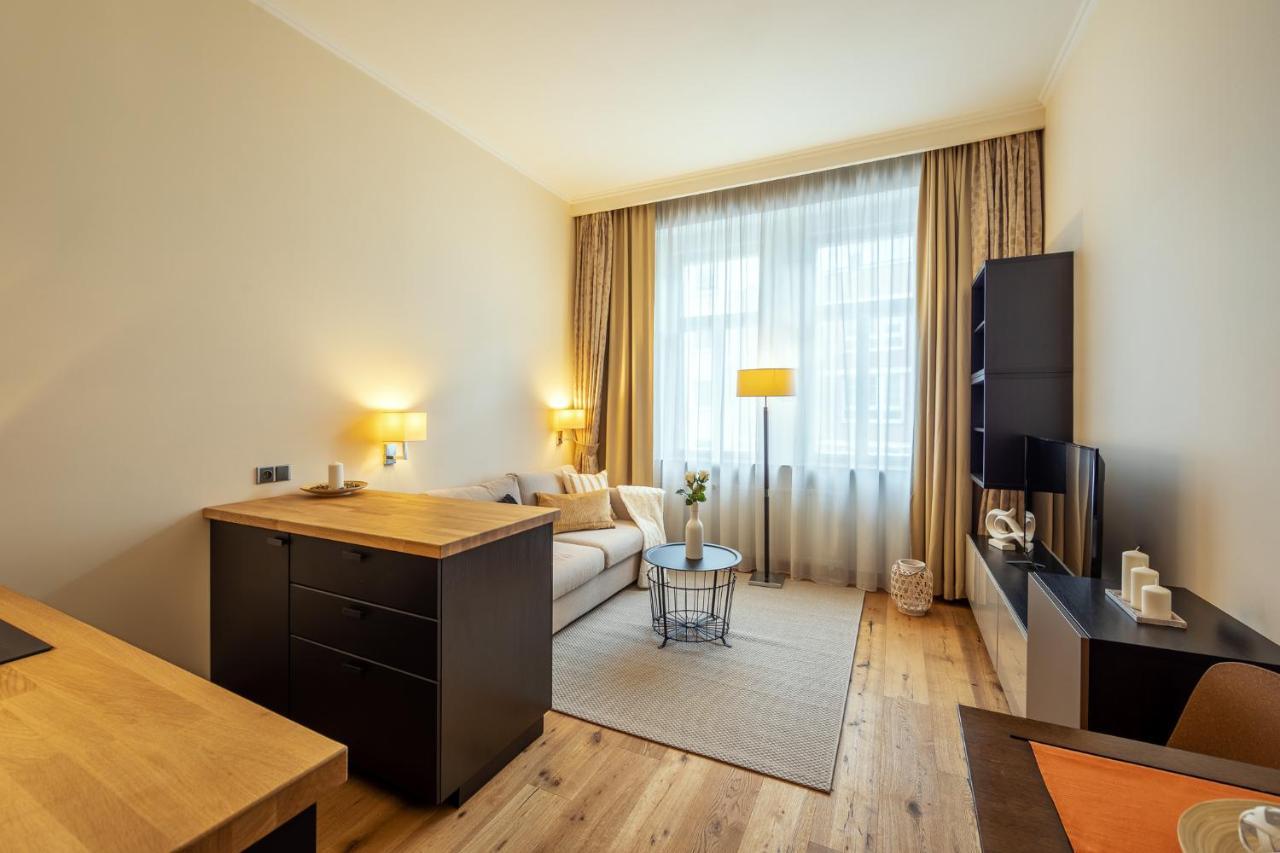 Design Merrion Hotel Praga Esterno foto