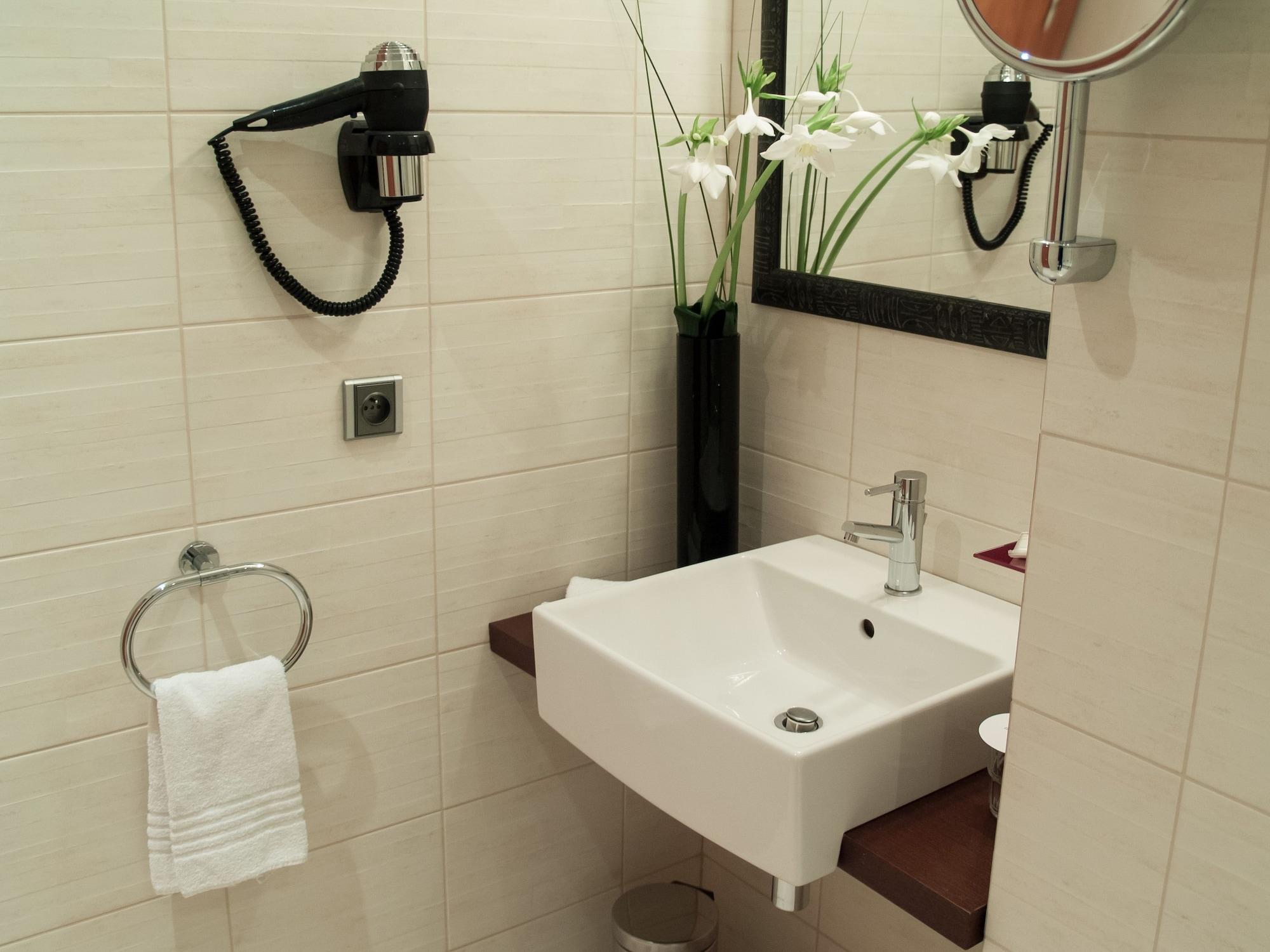 Design Merrion Hotel Praga Esterno foto