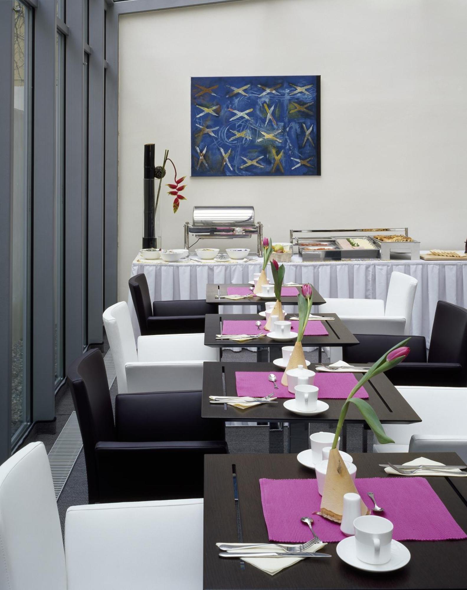 Design Merrion Hotel Praga Esterno foto