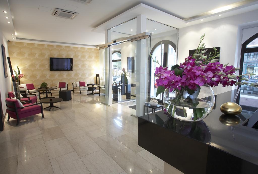 Design Merrion Hotel Praga Esterno foto